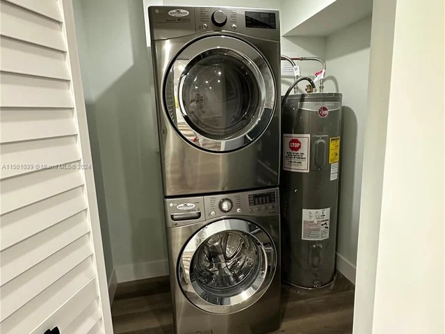 1619 NW 16th St, Fort Lauderdale FL 33311