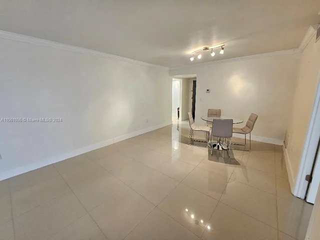 1300 NE Miami Gardens Dr # 503E, Miami FL 33179