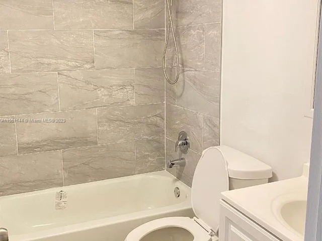 3027 Harwood D # 3027, Deerfield Beach FL 33442