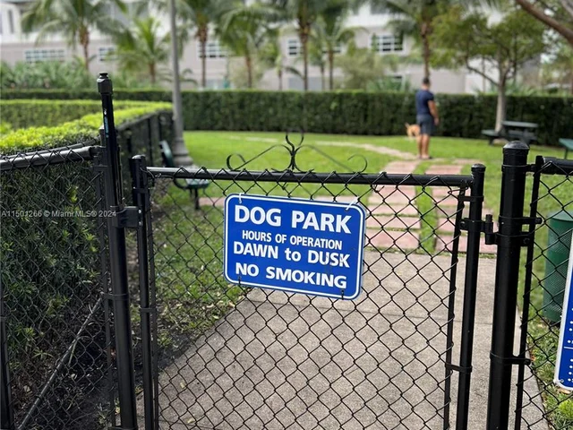 15051 Royal Oaks Ln # 103, North Miami FL 33181