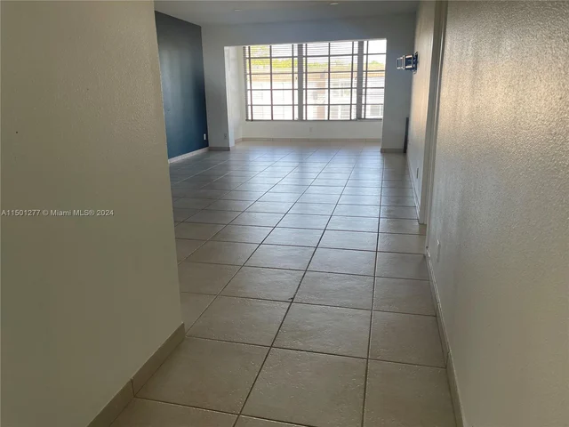 8340 Sands Point Blvd # P305, Tamarac FL 33321