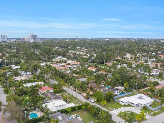 1101 Van Buren St, Hollywood FL 33019