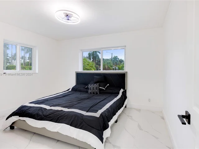 1101 Van Buren St, Hollywood FL 33019