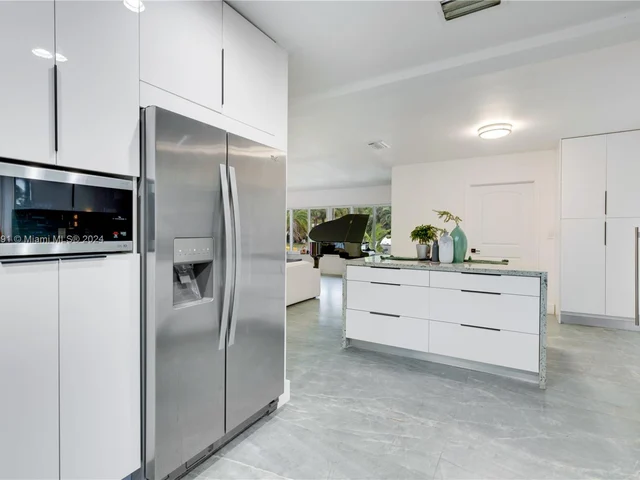 1101 Van Buren St, Hollywood FL 33019