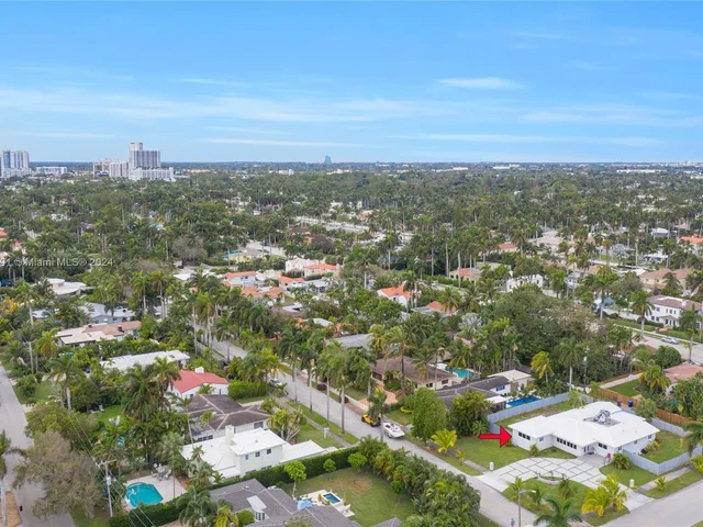 1101 Van Buren St, Hollywood FL 33019