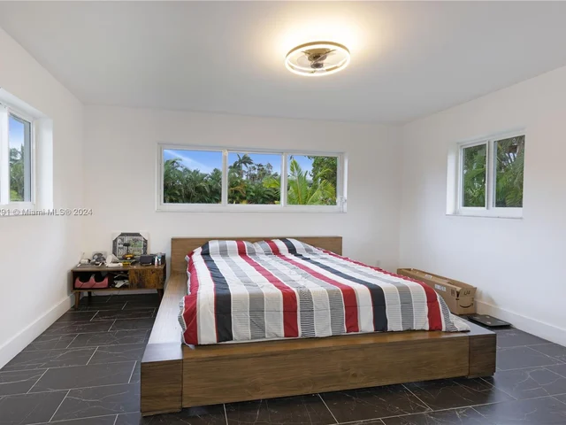 1101 Van Buren St, Hollywood FL 33019