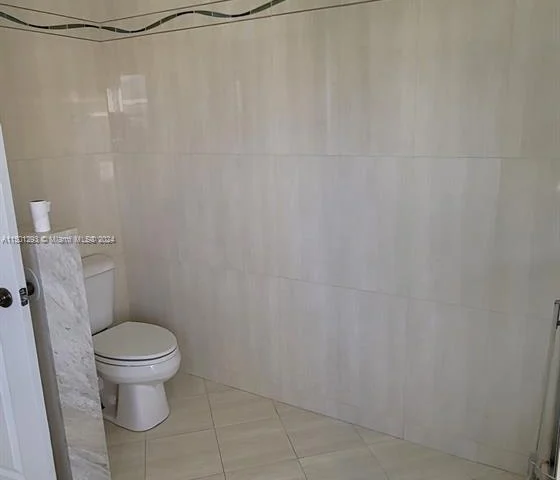 8233 White Rock Cir, Boynton Beach FL 33436