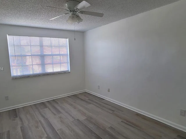 8233 White Rock Cir, Boynton Beach FL 33436