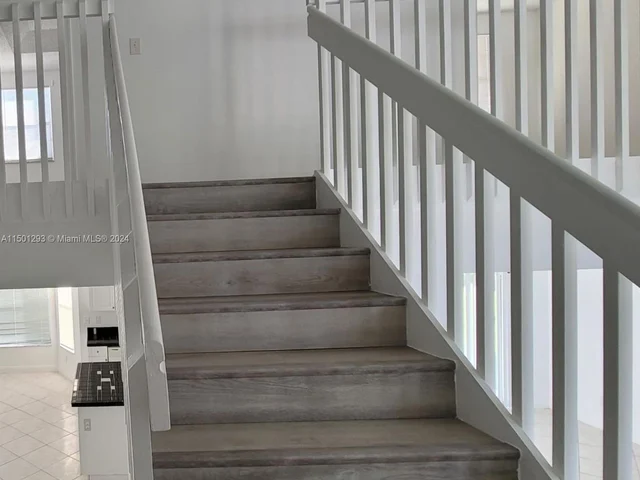 8233 White Rock Cir, Boynton Beach FL 33436