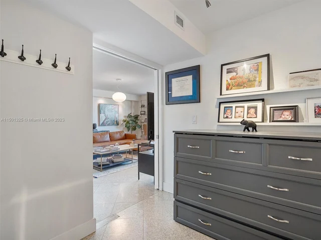 5 Island Ave # 8A, Miami Beach FL 33139