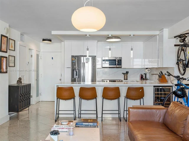 5 Island Ave # 8A, Miami Beach FL 33139