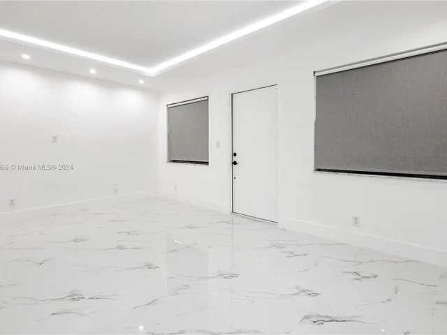 215 NE 16th Ave # 105, Fort Lauderdale FL 33301