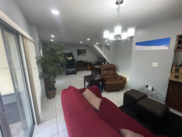 8775 Park Blvd # 110, Miami FL 33172