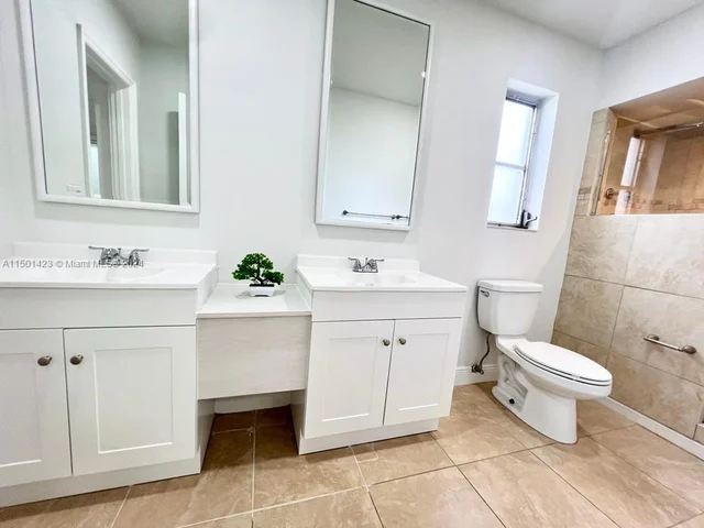 5883 NW 13th St, Sunrise FL 33313