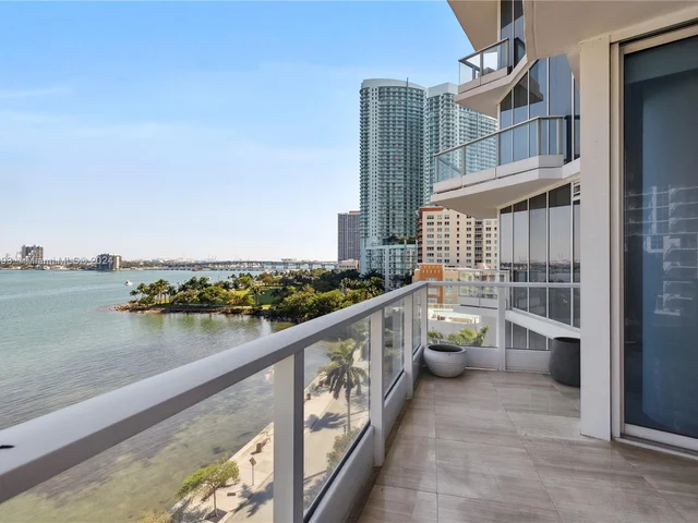 2020 N Bayshore Dr # 801, Miami FL 33137
