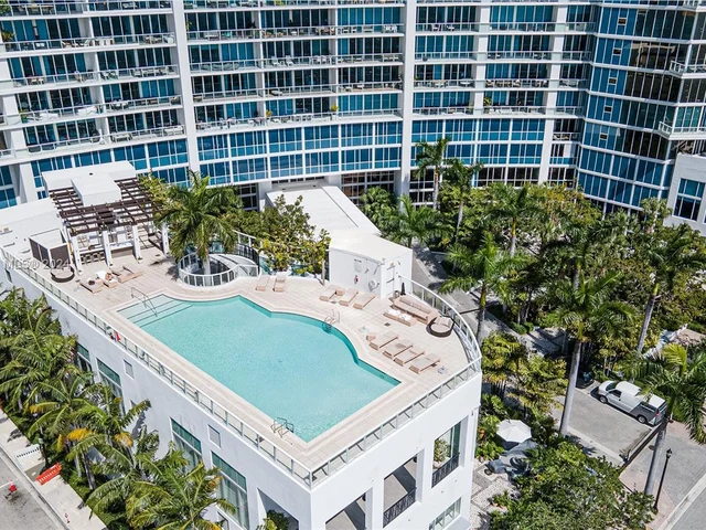 2020 N Bayshore Dr # 801, Miami FL 33137