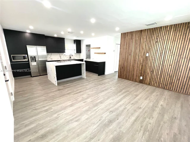 2210 Cody St, Hollywood FL 33020