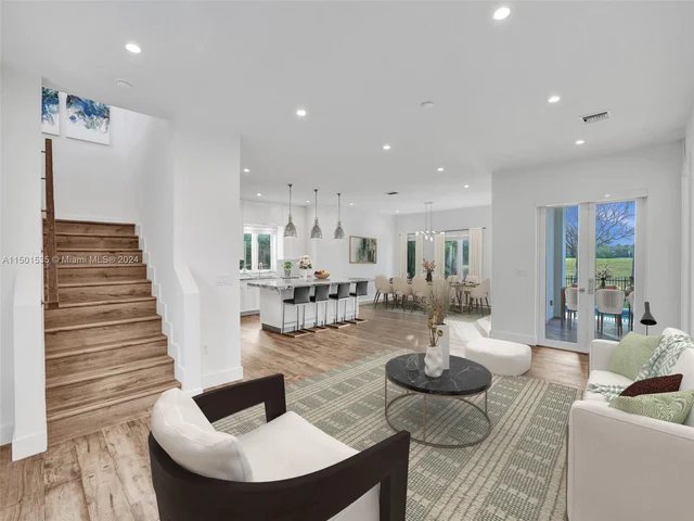 5180 La Gorce Dr, Miami Beach FL 33140