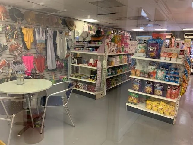 100 LINCOLN RD # 710, Miami Beach FL 33139