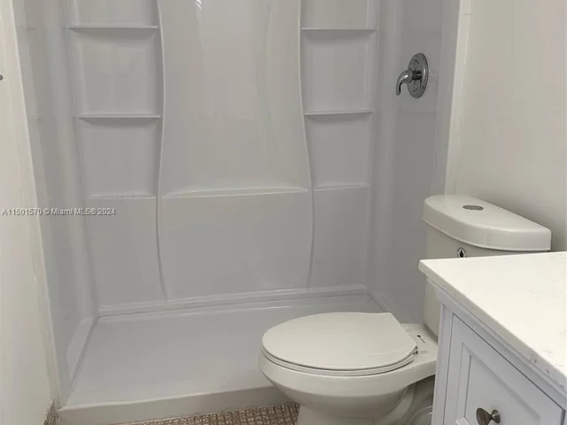 2048 Hythe C # 2048, Boca Raton FL 33434