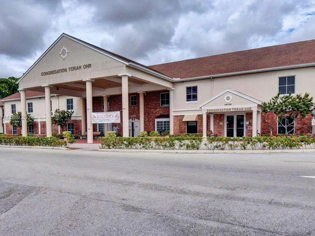 2048 Hythe C # 2048, Boca Raton FL 33434