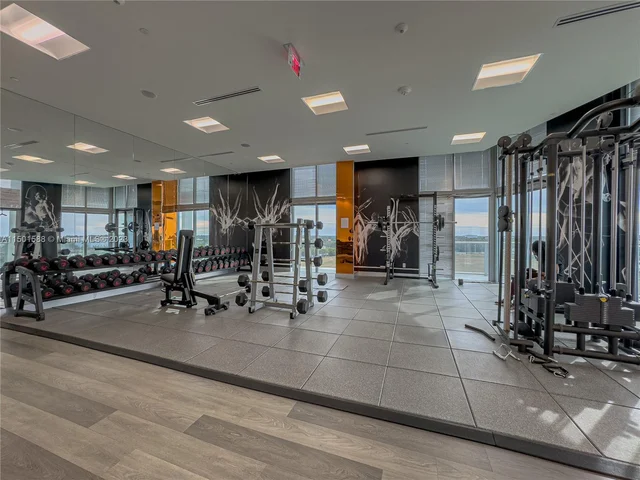 2000 Metropica Way # 2009, Sunrise FL 33323