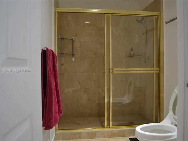 16711 Collins ave # 10, Sunny Isles Beach FL 33160