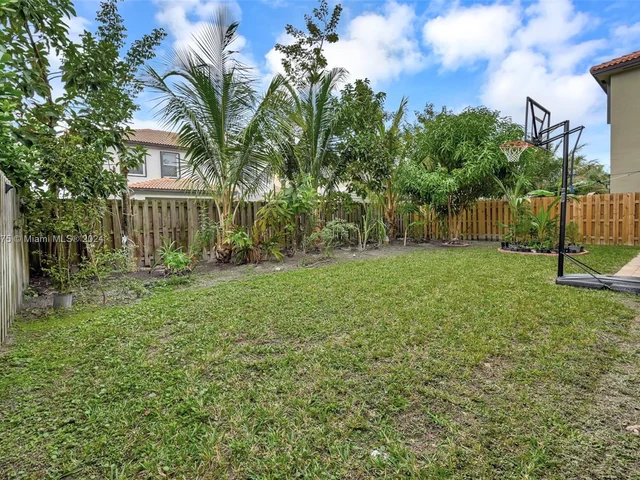 4126 NE 21st Ct, Homestead FL 33033