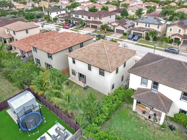 4126 NE 21st Ct, Homestead FL 33033