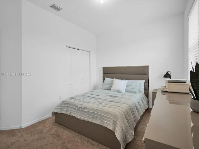 4126 NE 21st Ct, Homestead FL 33033