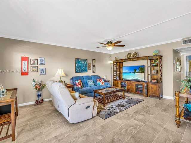 3018 Lyndhurst I # 3018, Deerfield Beach FL 33442