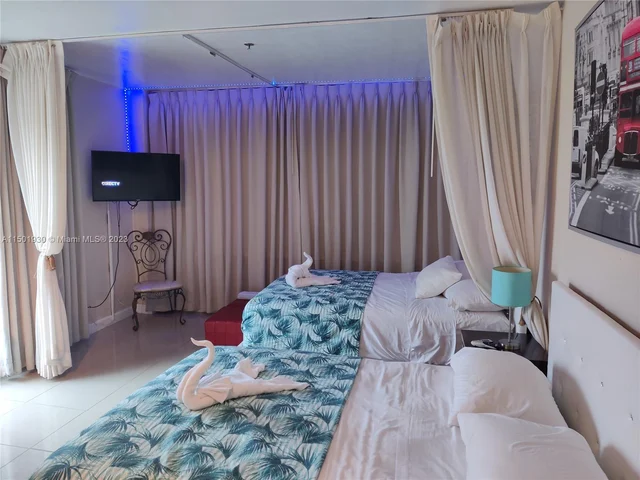 6345 Collins Ave # 408, Miami Beach FL 33141