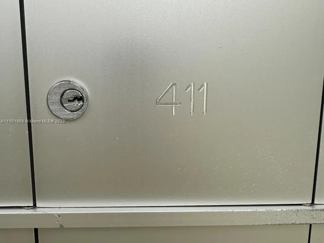 5050 NW 7th St # 411, Miami FL 33126