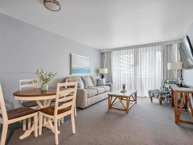 2670 E Sunrise Blvd # 407, Fort Lauderdale FL 33304