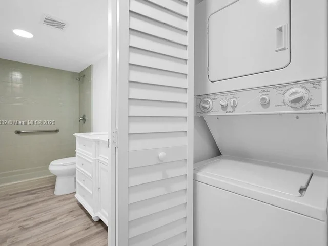 12950 SW 4th Ct # 202H, Pembroke Pines FL 33027