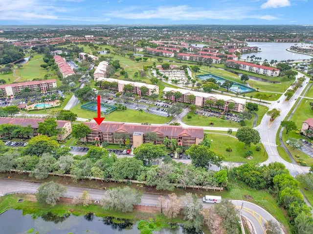 12950 SW 4th Ct # 202H, Pembroke Pines FL 33027
