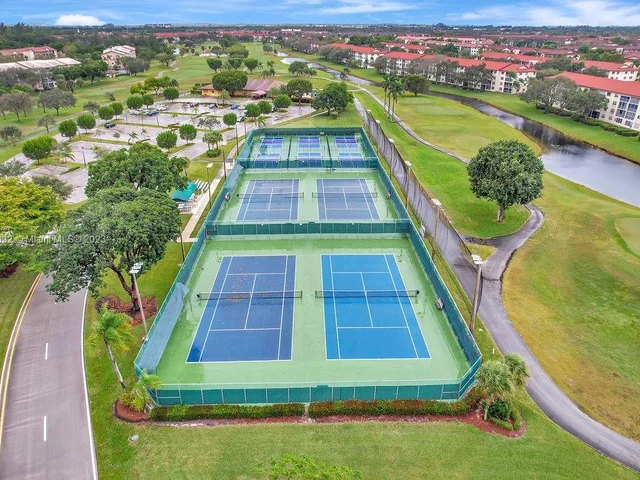 12950 SW 4th Ct # 202H, Pembroke Pines FL 33027