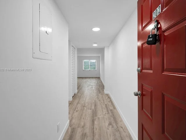 12950 SW 4th Ct # 202H, Pembroke Pines FL 33027