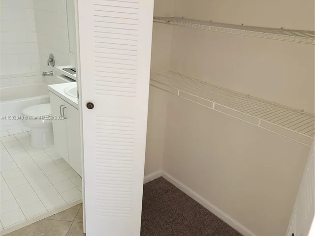 2011 Renaissance Blvd # 205, Miramar FL 33025