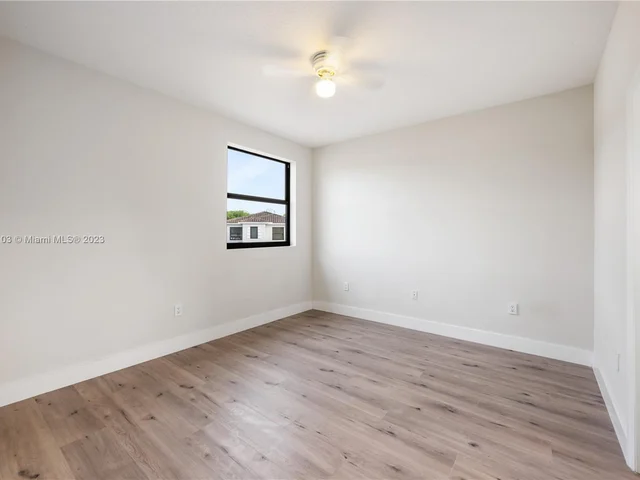 21126 NE 33rd Ave, Aventura FL 33180