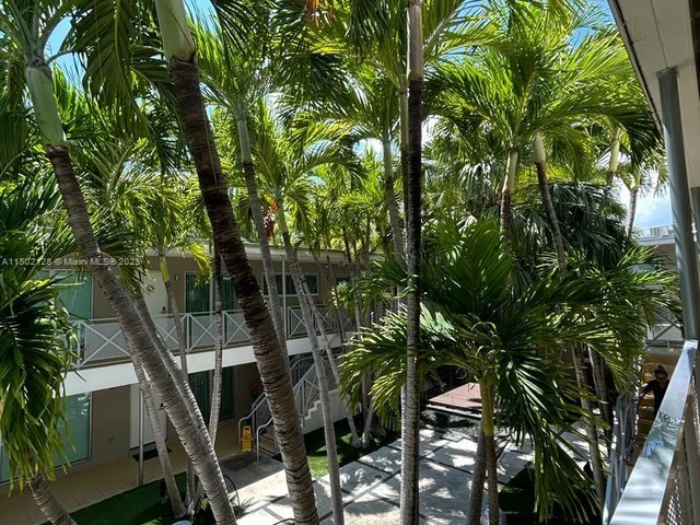 1816 Meridian Ave # 27, Miami Beach FL 33139