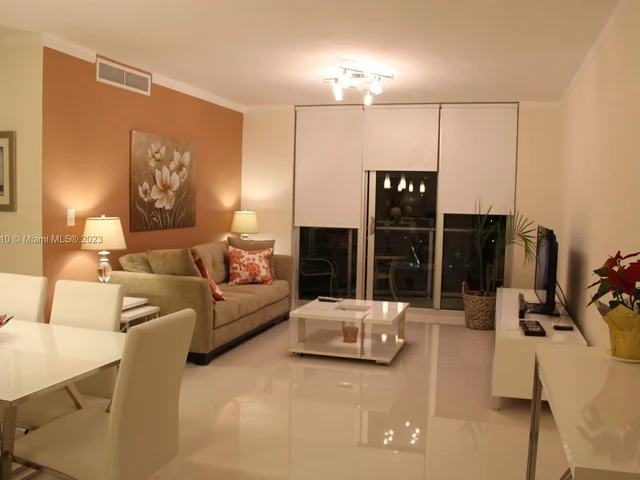 3901 S Ocean Dr # 7T, Hollywood FL 33019