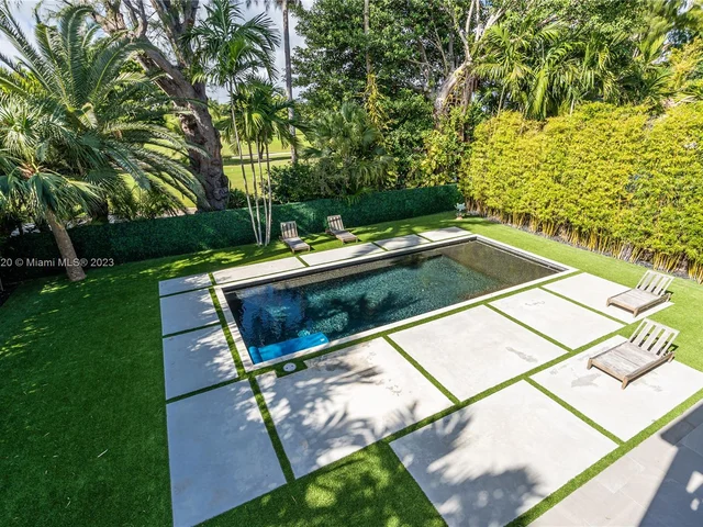 2802 Prairie Ave, Miami Beach FL 33140