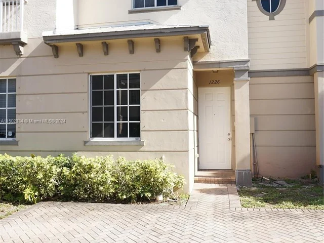 1226 Lucaya Dr # 1226, Riviera Beach FL 33404