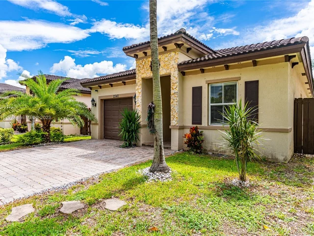 2340 NE 3rd Ct # 0, Homestead FL 33033