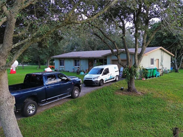 13670 SW 36th Ct, Davie FL 33330