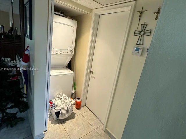 1000 SW 125th Ave # 207N, Pembroke Pines FL 33027