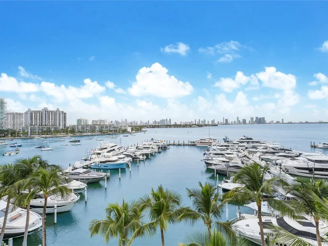 1800 Sunset Harbour Dr # 2003, Miami Beach FL 33139