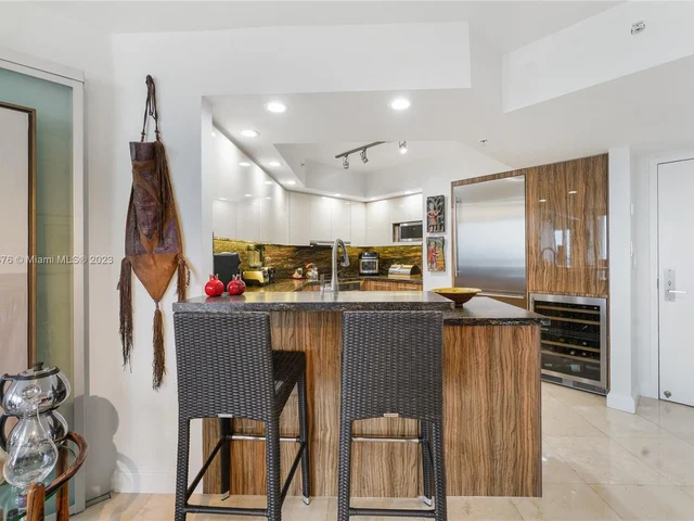 1800 Sunset Harbour Dr # 2003, Miami Beach FL 33139