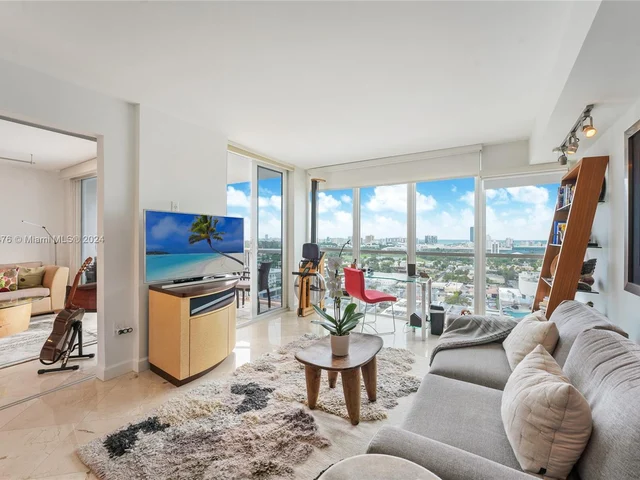 1800 Sunset Harbour Dr # 2003, Miami Beach FL 33139